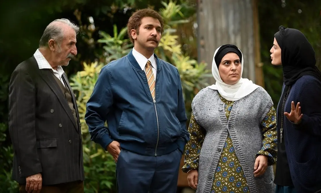 «قربان و سوجان» در پشت صحنه فیلمبرداری سریال سوجان؛ سال 1402 + تصویر