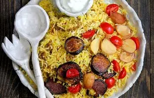 بادمجان پلو؛ پلو مخلوط خوشمزه برای طرفداران بادمجان