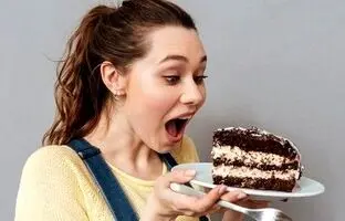 2 راهکار سریع برای کنترل هوس شیرینی‌جات + ویدئو