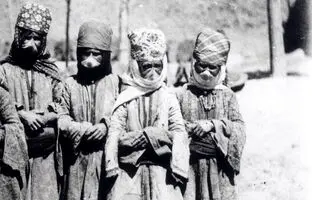  سفر به عصر قاجار؛ از دیوهای ساری تا رقاص‌های سرخه‌حصار + تصاویر