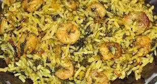 طرز تهیه سبزی پلو با میگو خوشمزه و مجلسی مرحله به مرحله