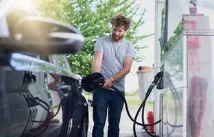 بوی بنزین شبیه مواد مخدر عمل می‌کند؟