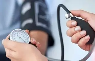 فشار خون بالا دارید؟ ؛ این ۸ تغییر ساده می‌تواند جان شما را نجات دهد