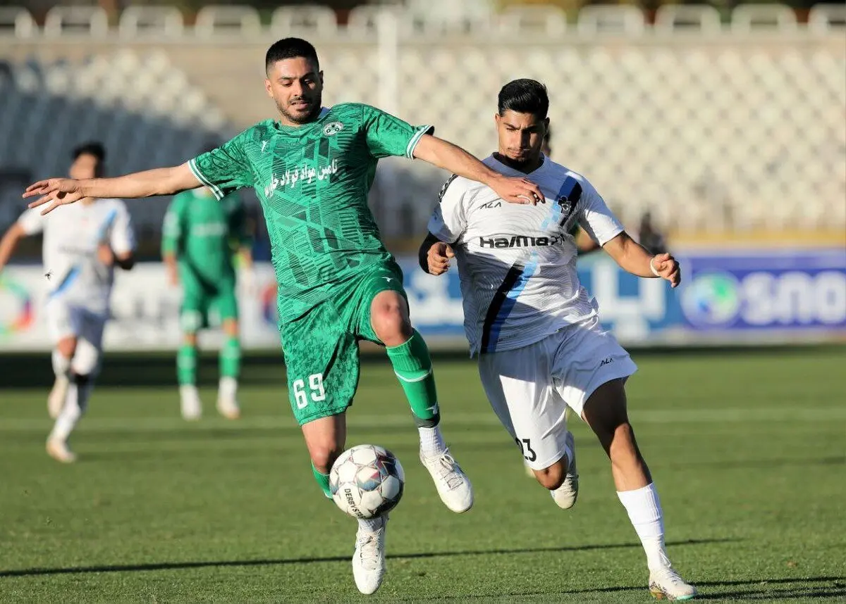  استوری تحریک آمیز شایان مصلح علیه استقلال + عکس