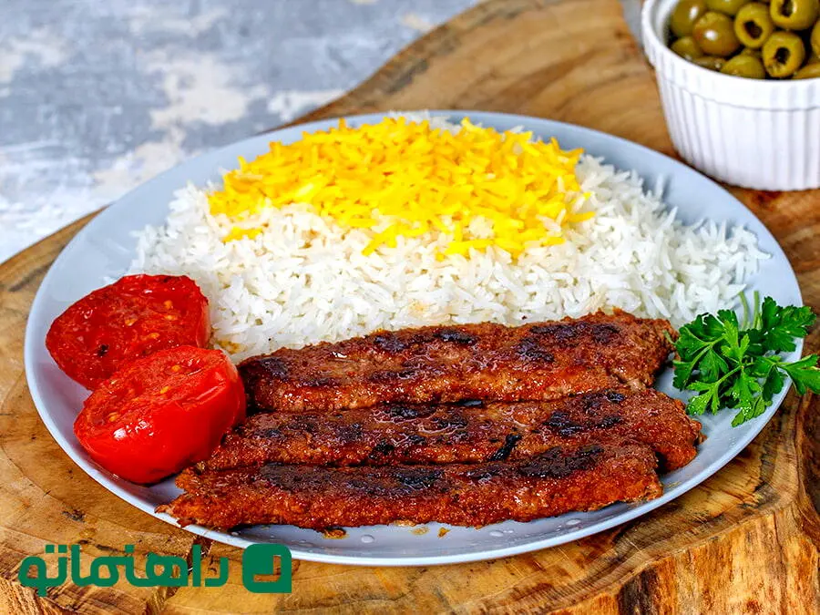 چطوری کباب تابه‌ ای لذیذ خانگی درست کنم؟ دستور پخت ساده و خوشمزه!