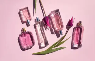 ۶ عطر که بر اساس علم اعتماد به‌ نفس شما را افزایش می‌دهند