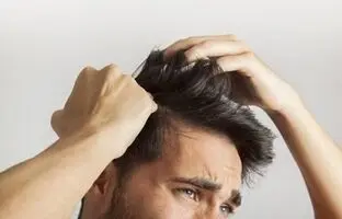 خارش سر ناشی از کمبود چه ویتامینی است؟