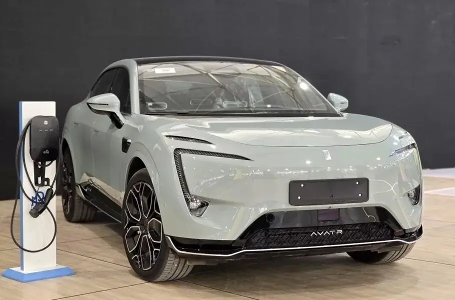 آواتار ۱۱ با قیمتی نجومی وارد بازار ایران شد [تیر ۱۴۰۴]