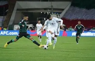 شانس آوردیم مقابل امارات بازی ۳-۰ نشد!