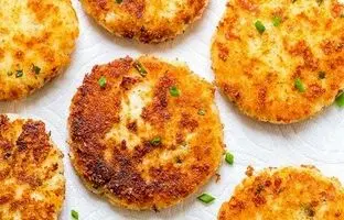 چگونه از وا رفتن کوکو سیب زمینی جلوگیری کنیم ؟/ راز خوشمزه شدن کوکو سیب زمینی