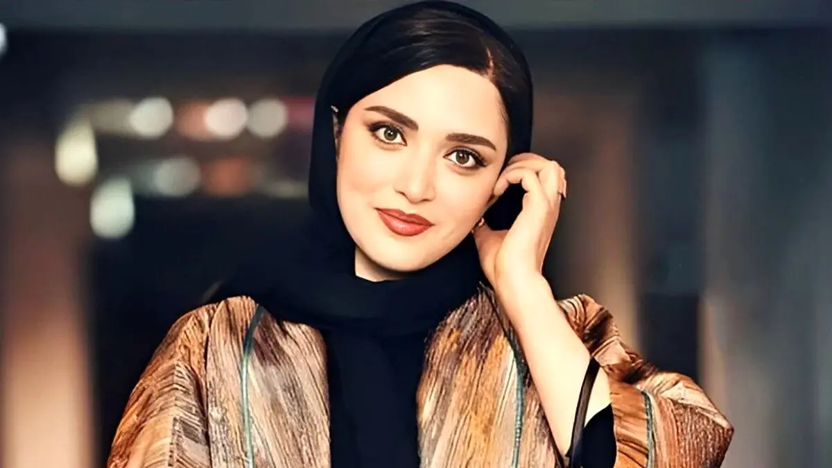 عکس زیبای بهنوش طباطبایی در ۴۳ سالگی