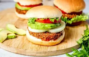 طرز تهیه همبرگر گیاهی؛ یک ساندویچ سالم و خوشمزه