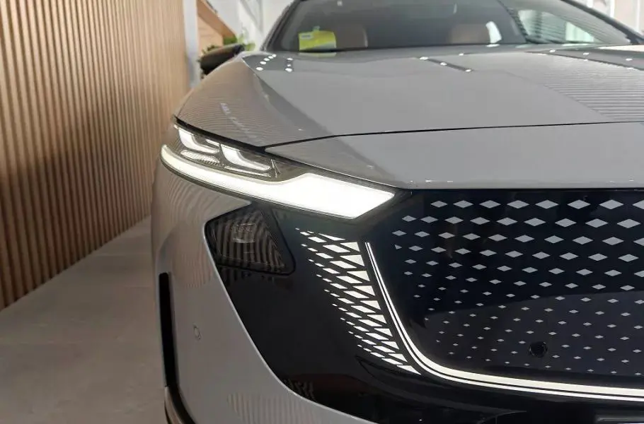 عرضه مزدا EZ-6 با قیمتی کمتر از 20 هزار دلار در چین آغاز شد