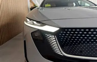 عرضه مزدا EZ-6 با قیمتی کمتر از 20 هزار دلار در چین آغاز شد
