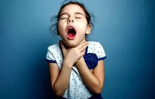 نجات کودک از خفگی با انجام این تکنیک ساده و کاربردی + ویدئو