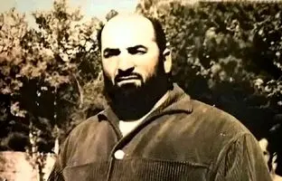 دیدار «شعبان بی مخ با محمدعلی کلی» در تهران؛ سال 1355 + عکس