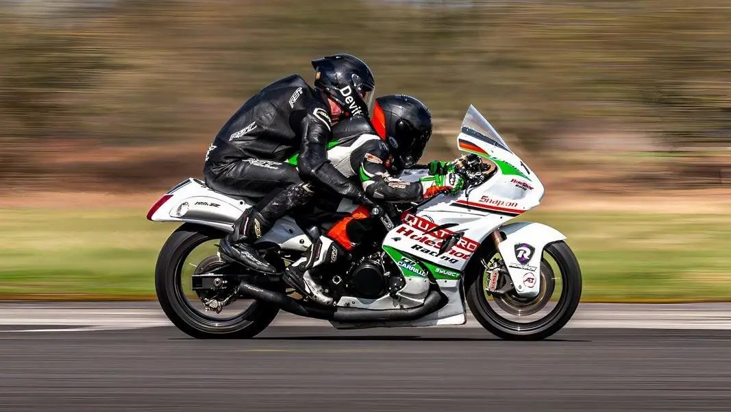 رکوردشکنی موتورسیکلت سوزوکی با قدرت لامبورگینی