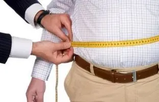 چاق هستید یا لاغر؟ قد و وزن‌تان را در این جدول به هم وصل کنید تا ببینید 