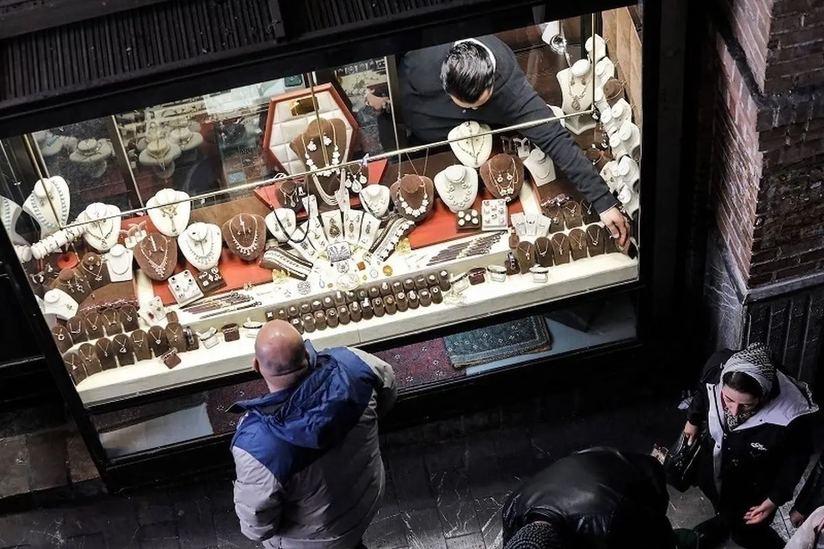 راهنمای بازار؛ قیمت طلا، سکه، دلار و یورو امروز چهارشنبه ۱۰ اردیبهشت ۱۴۰۴
