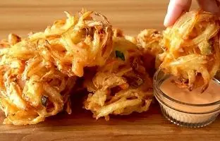 طرز تهیه یک غذای جدید کُره‌ای با ۲ عدد پیاز + ویدئو