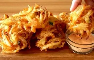 طرز تهیه یک غذای جدید کُره‌ای با ۲ عدد پیاز + ویدئو