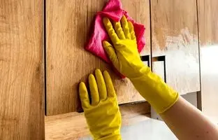 باید و نبایدهای تمیز کردن کابینت‌های آشپزخانه
