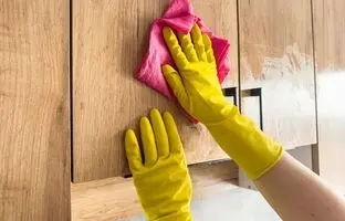 باید و نبایدهای تمیز کردن کابینت‌های آشپزخانه
