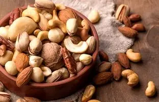 لیست بهترین آجیل برای بدنسازان