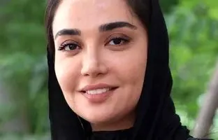 ژست متفاوت بازیگر زن مشهور سریال نون خ در کنار شالیزار برنج
