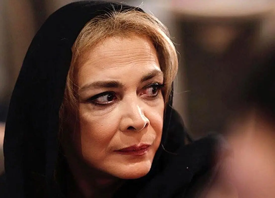 مراسم عروسی «بیتا فرهی و حسن قریشی»؛ شهریور سال 1352 + عکس