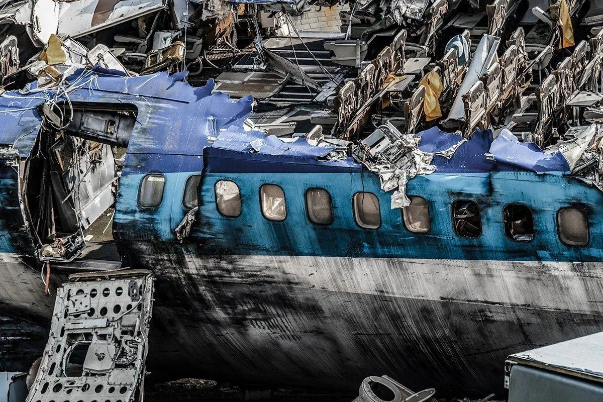 ۱۰ نکته حیاتی برای زنده ماندن در صورت سقوط هواپیما