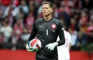 کچل کردن ستاره بارسلونا به خاطر همسر!