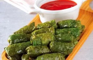 طرز تهیه دلمه اسفناج؛ بمب آهن و انرژی