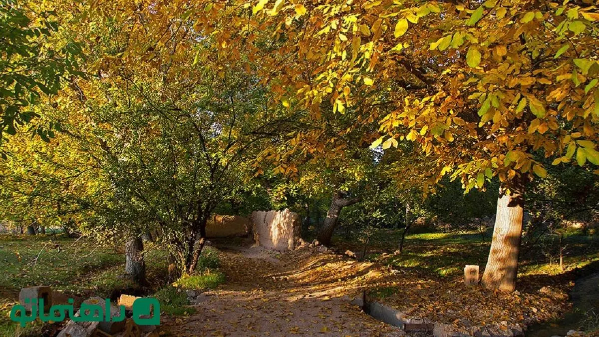 جاهای دیدنی رودهن؛ تراپی با خش خش برگ های پاییزی در زیباترین روستاهای رودهن