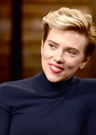  اسکارلت جوهانسون، بازیگر اصلی «جن‌گیر» شد 