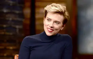  اسکارلت جوهانسون، بازیگر اصلی «جن‌گیر» شد 