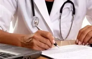 چرا اعتماد جامعه به پزشکان نسبت به قبل در حال کاهش است؟