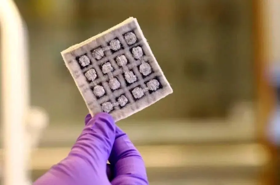 این نخ ابریشمی خاص لباس شما را به ژنراتور برق تبدیل می‌کند