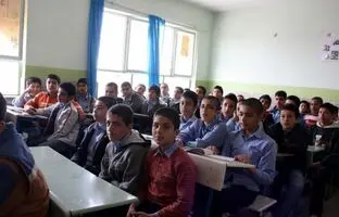 
بحران کمبود مدرسه در تهران؛ کلاس‌های درس به ۴۸ نفر رسید

