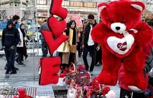 
عجایب ولنتاین؛ از سنگ قبر تا هدیه دست‌دوم!
