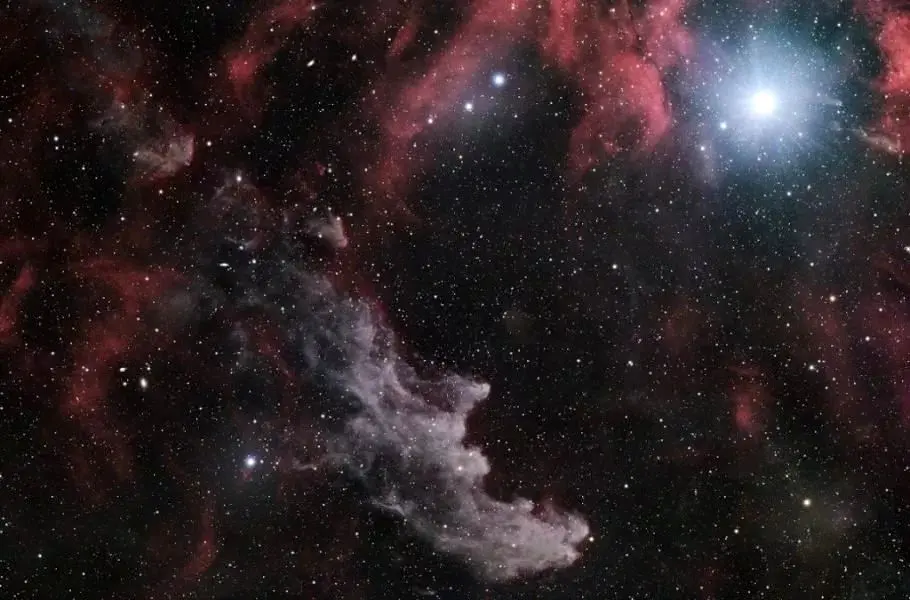 تصویر روز ناسا: ستاره بتا شکارچی در مقابل سحابی سر جادوگر