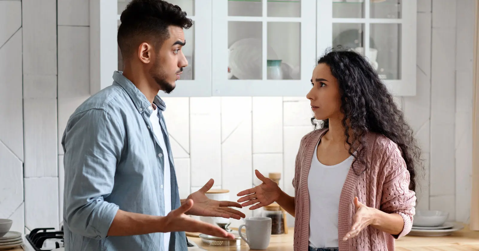 10 نشانه که شما و عشق تان با هم جور نیستید !