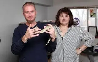 مردی که عاشق نیش خوردن است / طلاق به قیمت تولید پادزهر