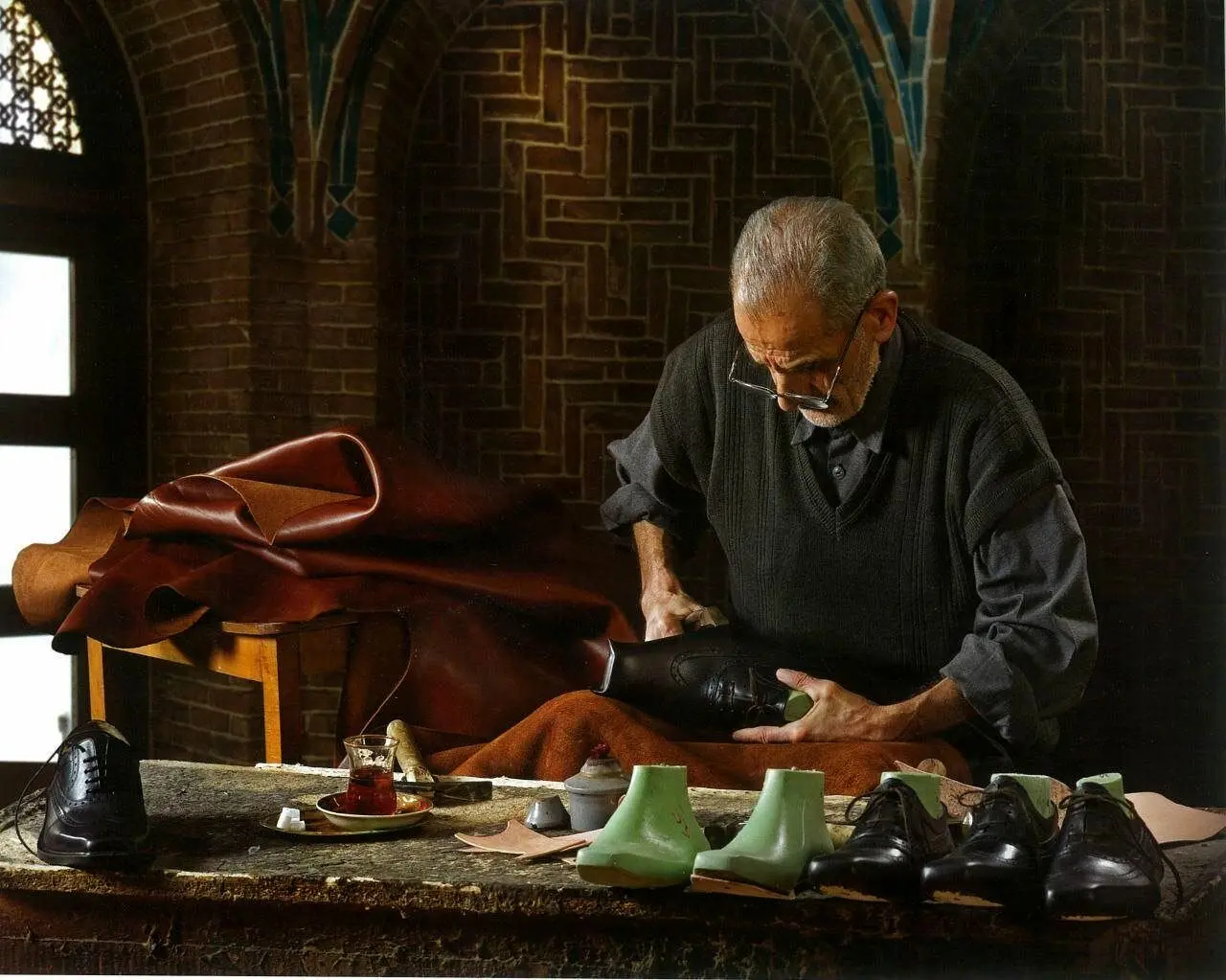 کفش عجیب ایرانی که محبوب ایتالیایی ها شد