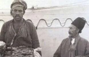 تصویری از یک بادیگارد دوره قاجار 