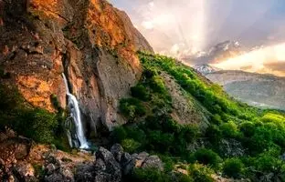 3 بهشت پنهان و خنک در 3 ساعتی تهران؛ مقاصد سفر برای بازدید از معماری طبیعت