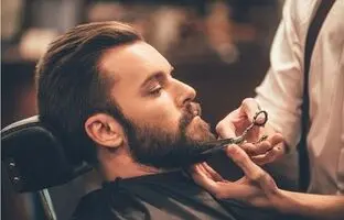 اشک و شوق مشتریان کچل بعد از شاهکار آرایشگر! + ویدئو