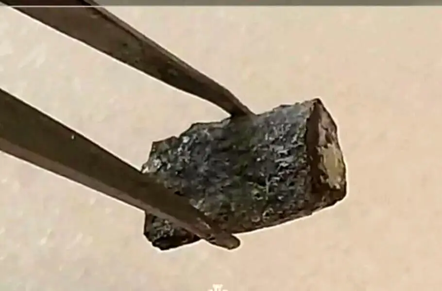 کشف شهاب سنگ میلیاردی توسط کشاورز اصفهانی