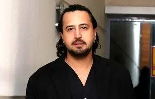  مهرداد صدیقیان عزادار شد 