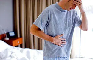 راهکارهایی برای مقابله با نفخ صبحگاهی